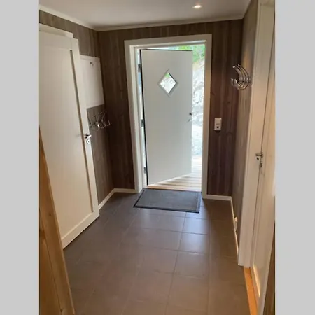 Apartment Inn/out I Ny Leilighet Med Flott Utsikt Og Fine Turmuligheter