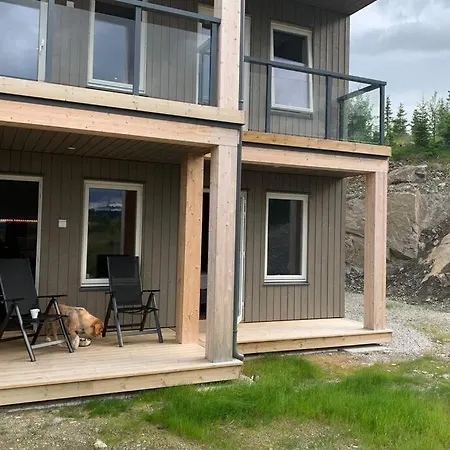 Inn/out I Ny Leilighet Med Flott Utsikt Og Fine Turmuligheter